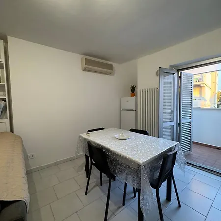 Within Walking Distance Of The Sea With Parking Space Апартаменты *