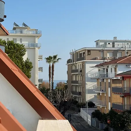Within Walking Distance Of The Sea With Parking Space Apartmán *